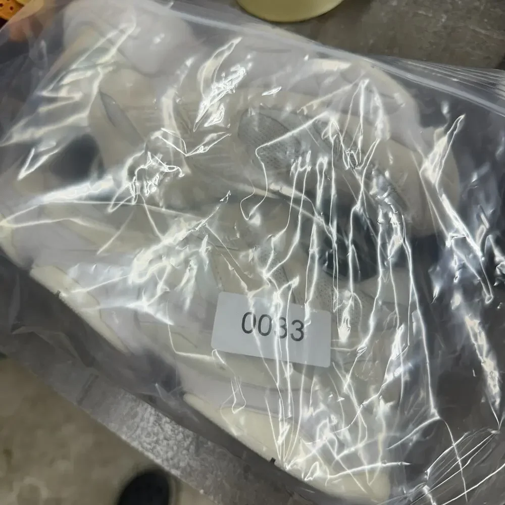 New Balance 9060 Reflection (GS) GC9060LL Women’s Size 6 White Shoes - Picture 3 of 16